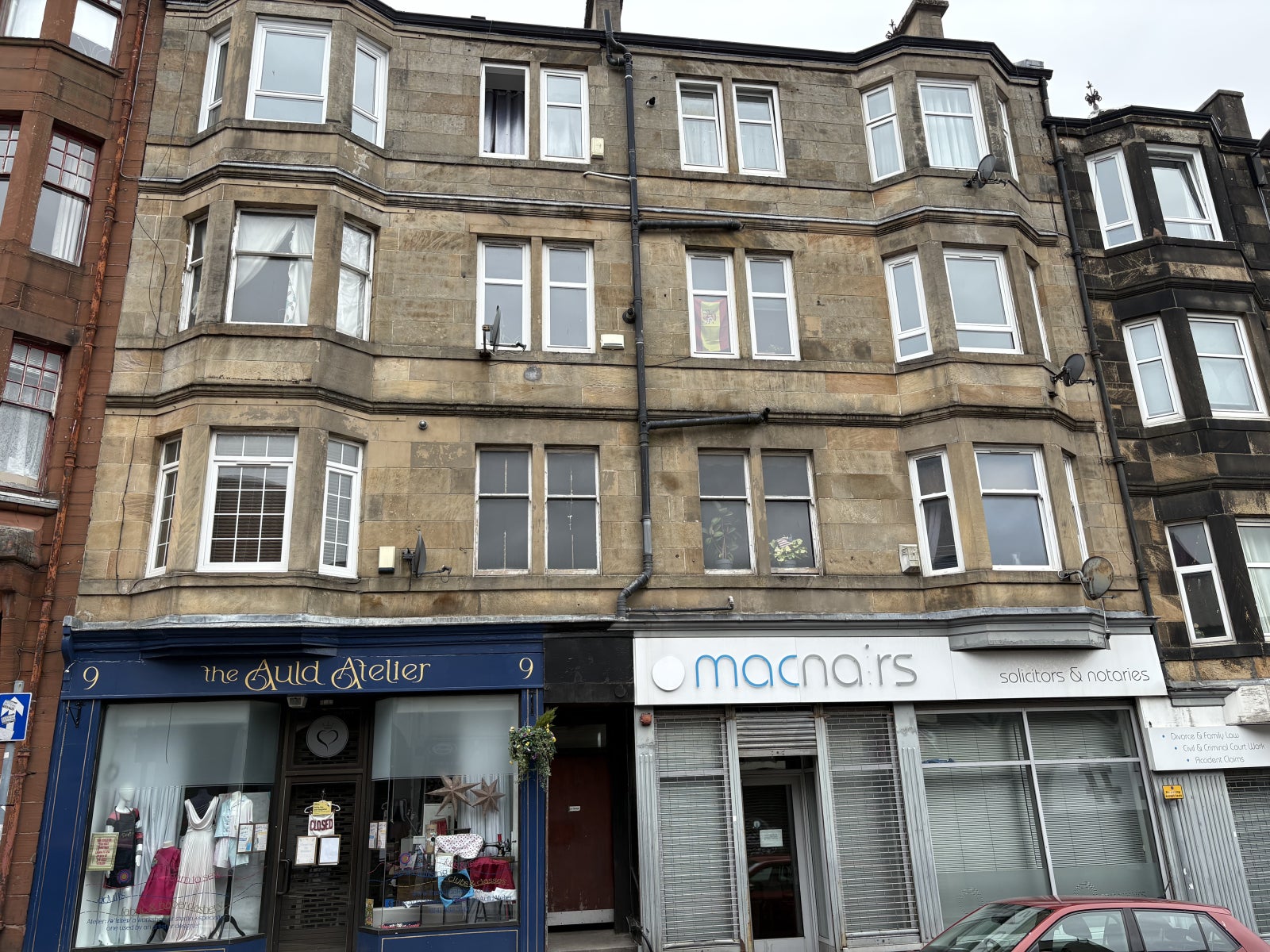Flat New Street in Paisley