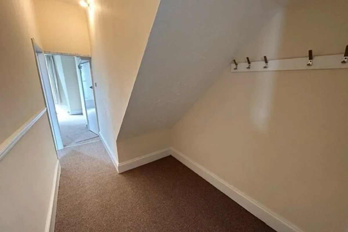 Flat Belgrave Lane in Plymouth