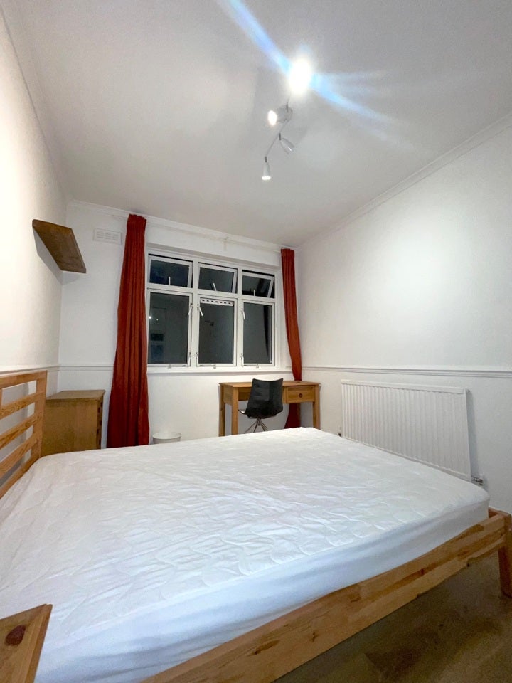 Room Pennyfields in Greater London