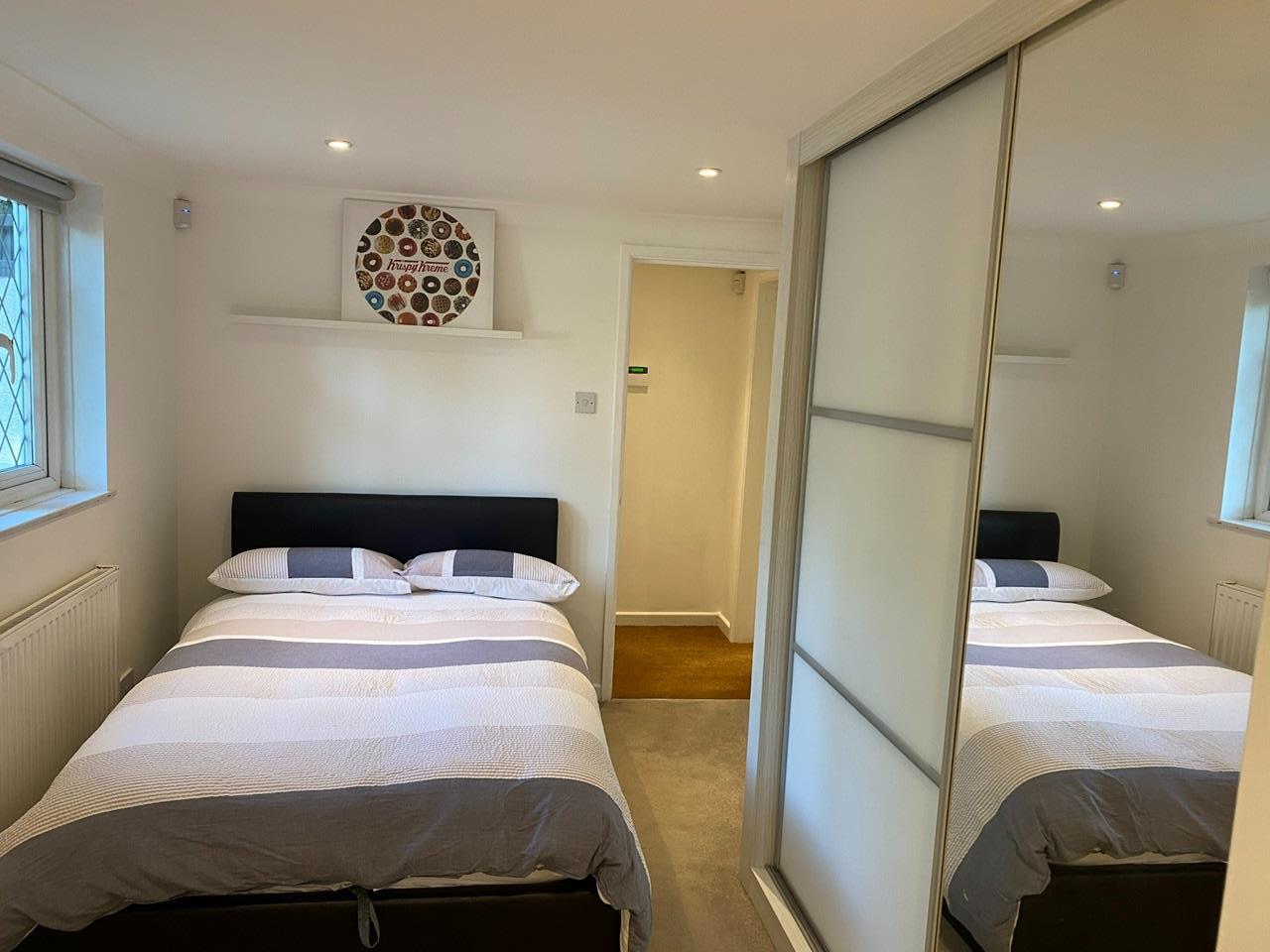 Room Arrowsmith Road in Poole
