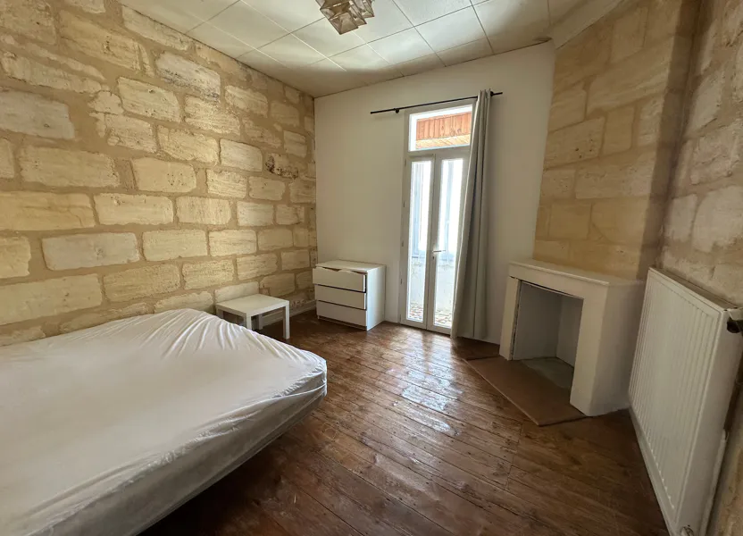Flat Rue de Saint-Genès in Bordeaux