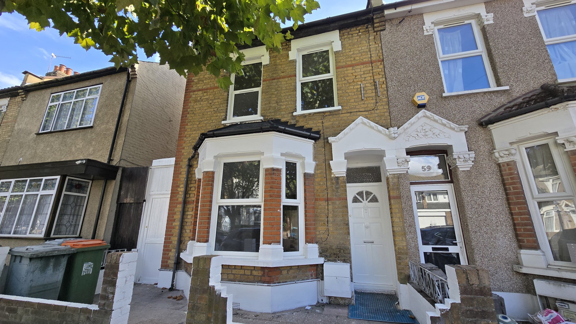 House Mortimer Road in Greater London