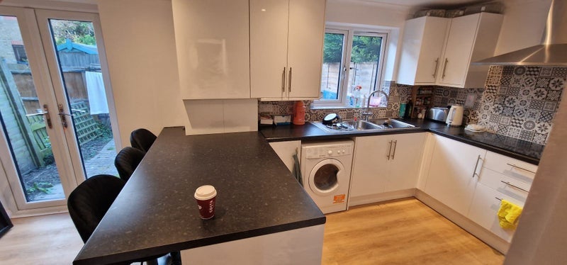 Room Clifton Place in Greater London