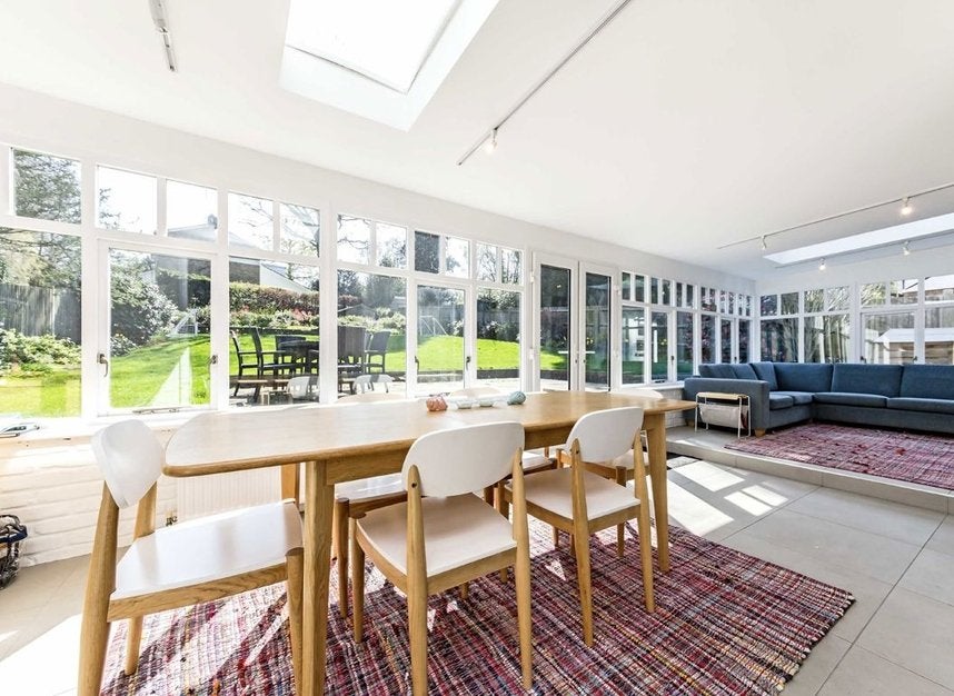 House Woodlands Road in Greater London