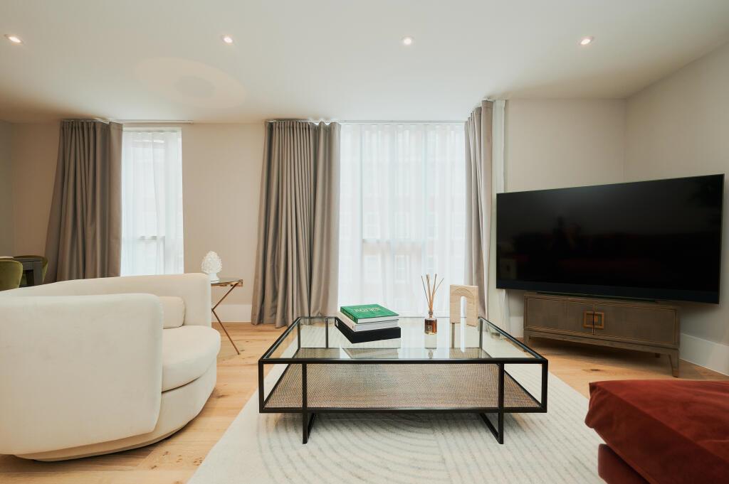 Flat Baker Street in City of Westminster