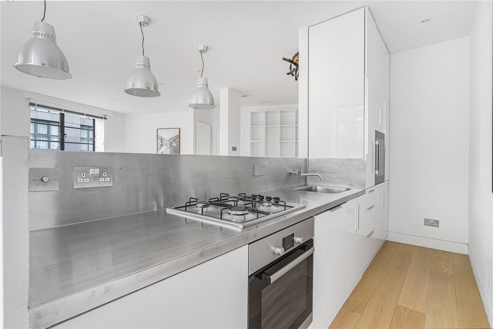 Flat Northburgh Street in Greater London
