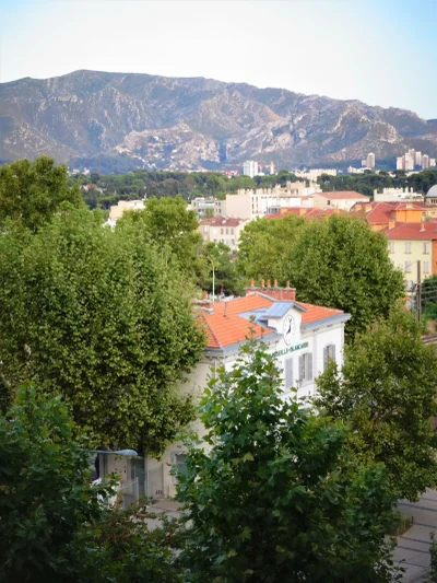 Flat Boulevard Jean-Baptiste Astier in Marseille