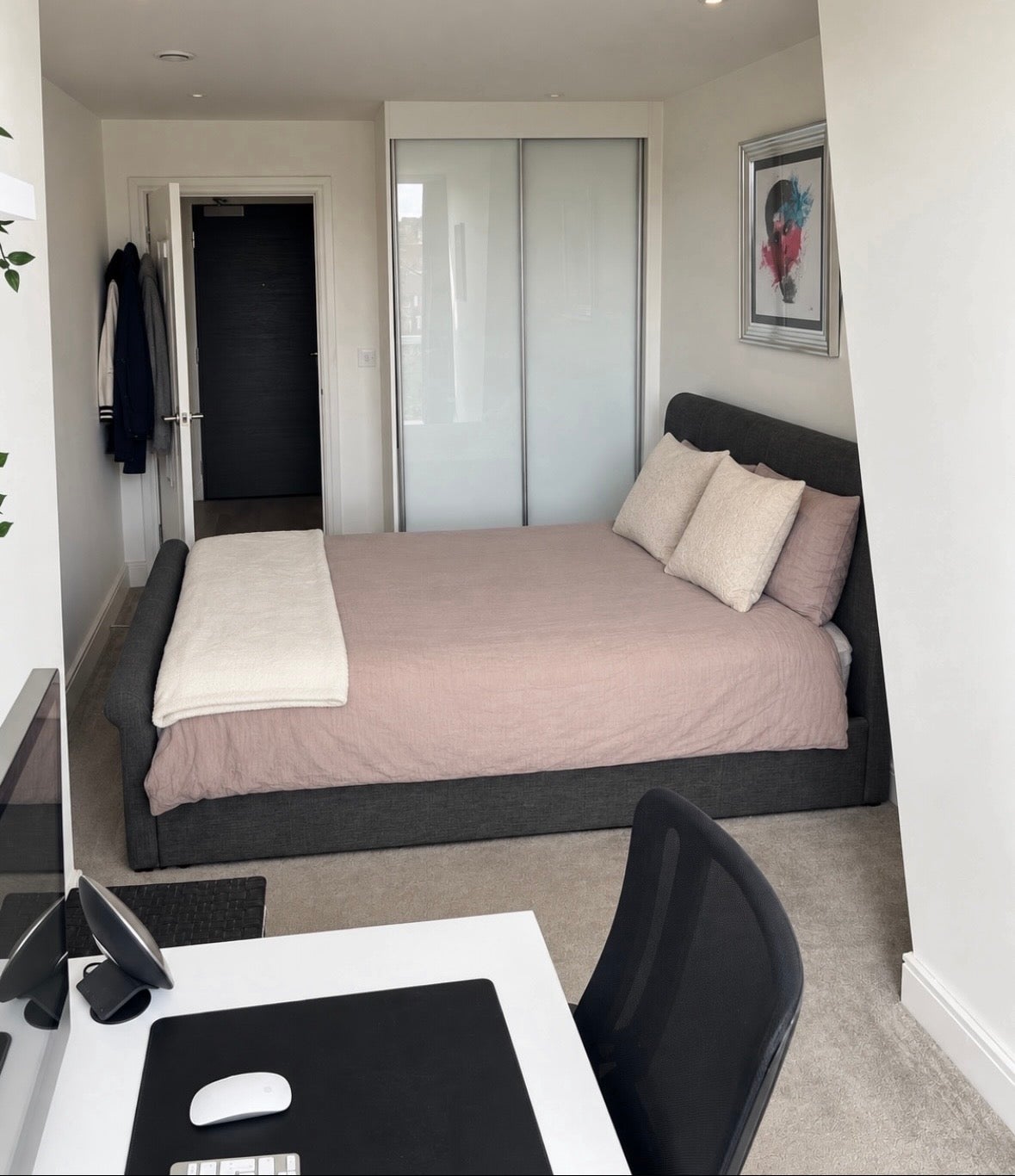 Flat Streatham Hill in Greater London