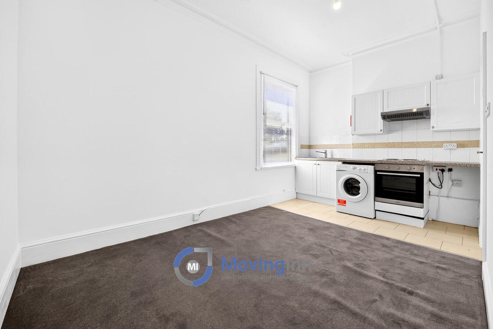 Flat Brigstock Road in Greater London