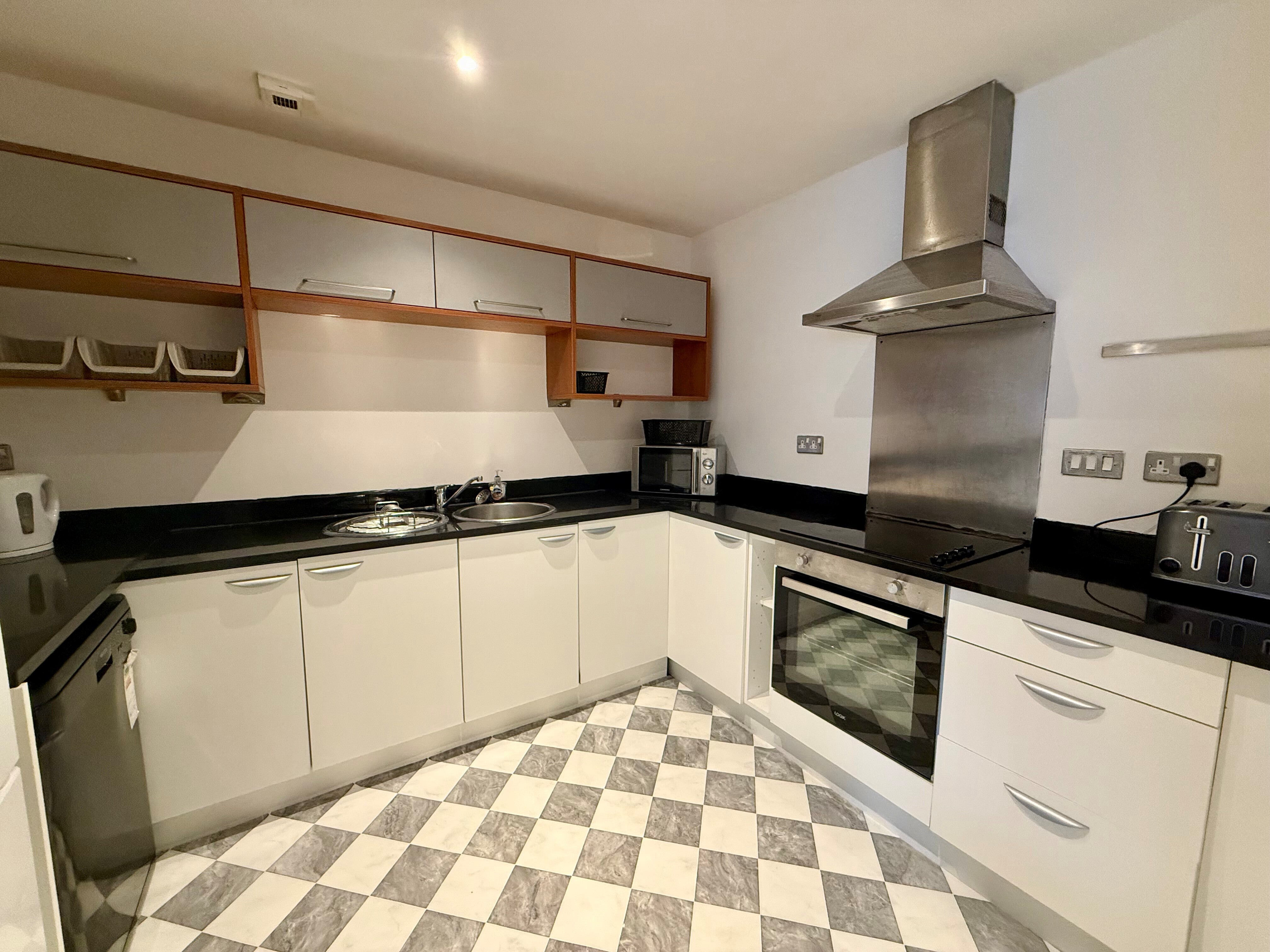 Flat Whitworth Street West in Manchester