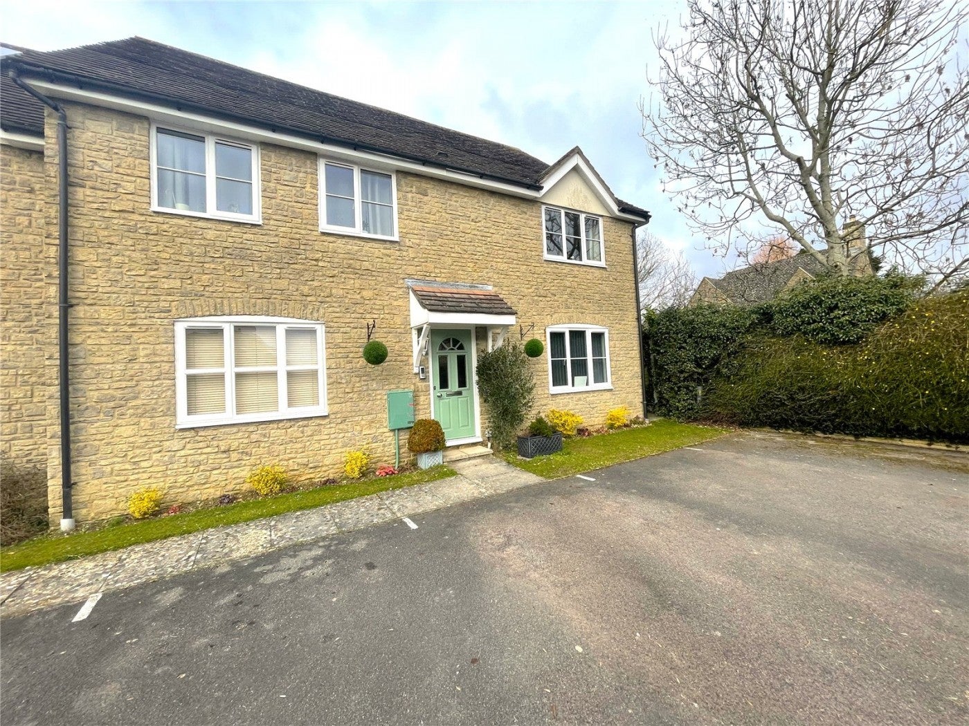 Flat Hampton Street in Cotswold District