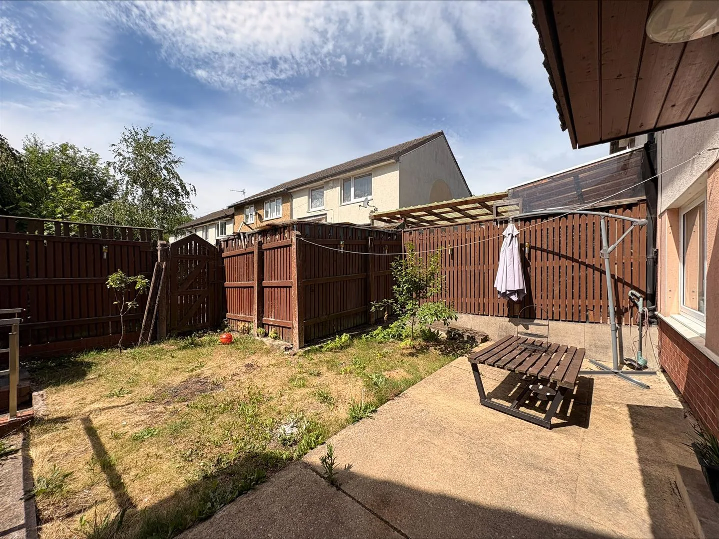 House Rose Close in Nottingham