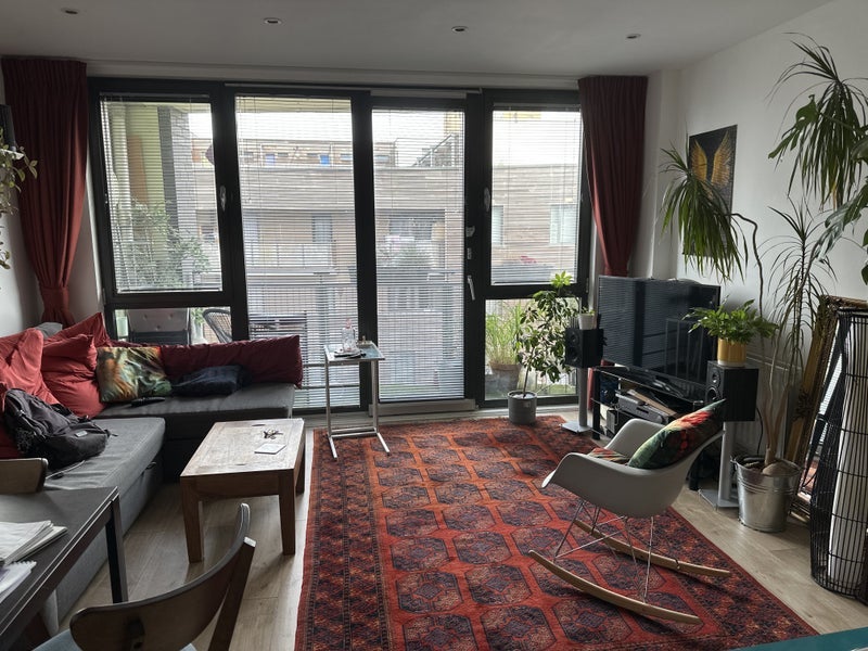 Room Spencer Way in Greater London