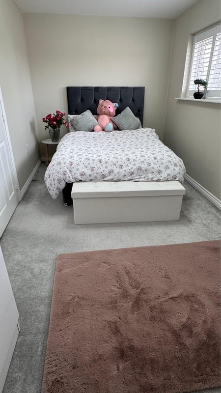 Room Anley Way in Coventry