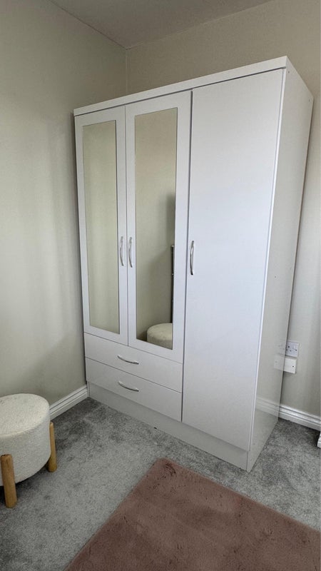 Room Anley Way in Coventry