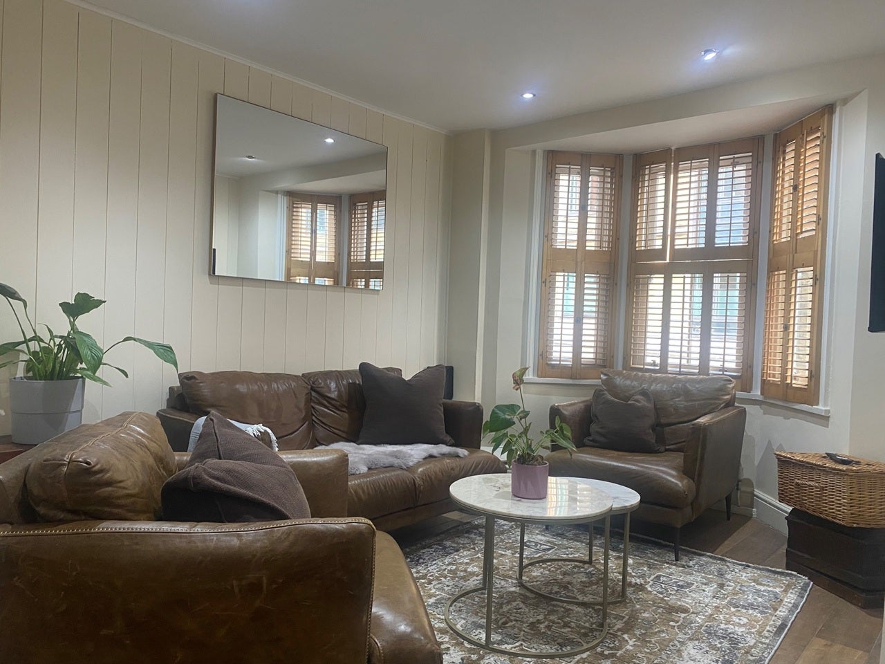 House Paradise Road in Greater London