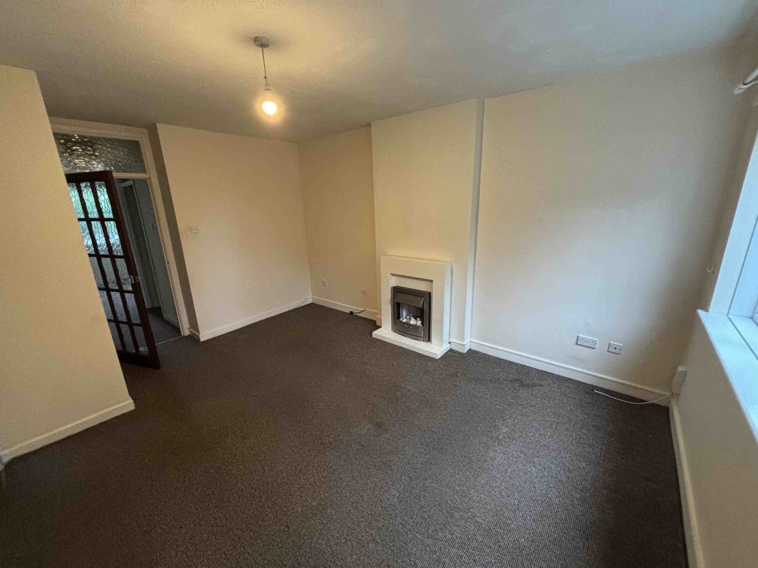 Flat Avebury Close in Nuneaton and Bedworth