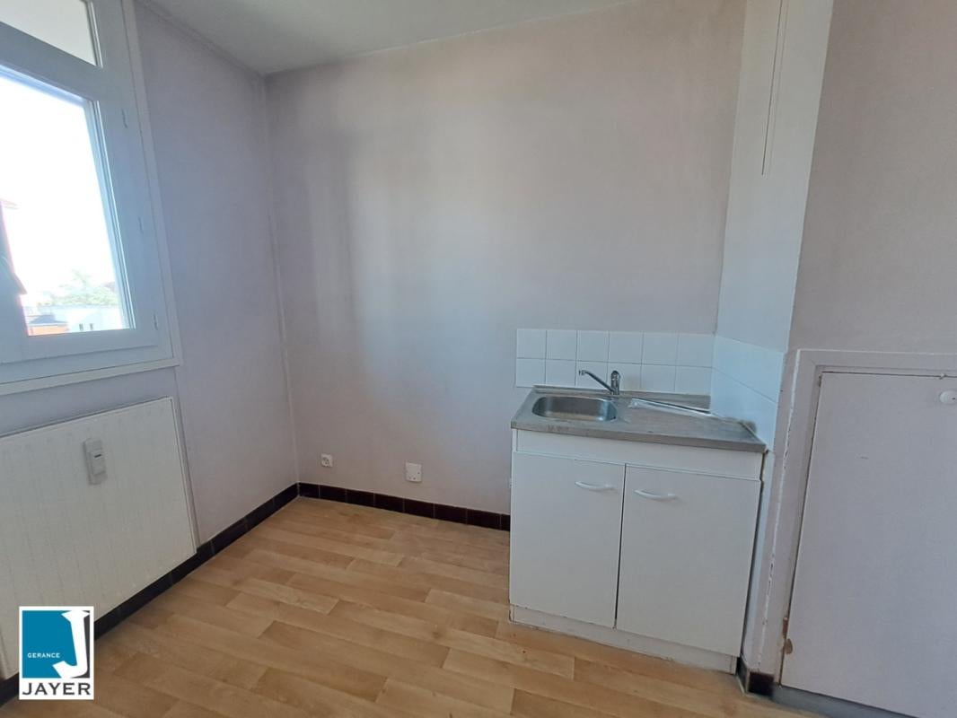 Appartement Rue du 56e Régiment d'Infanterie à Chalon-sur-Saône