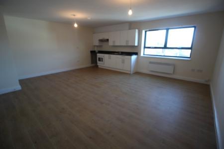 Flat Cateaton Street in Bury