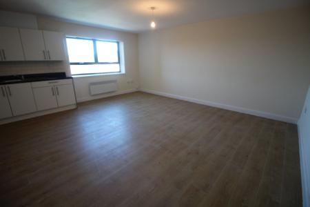 Flat Cateaton Street in Bury