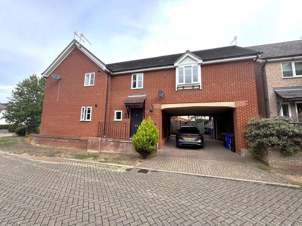 House Rockingham Road in West Suffolk