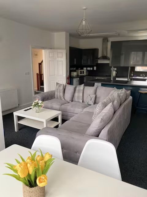 House Brandreth Close in Sheffield