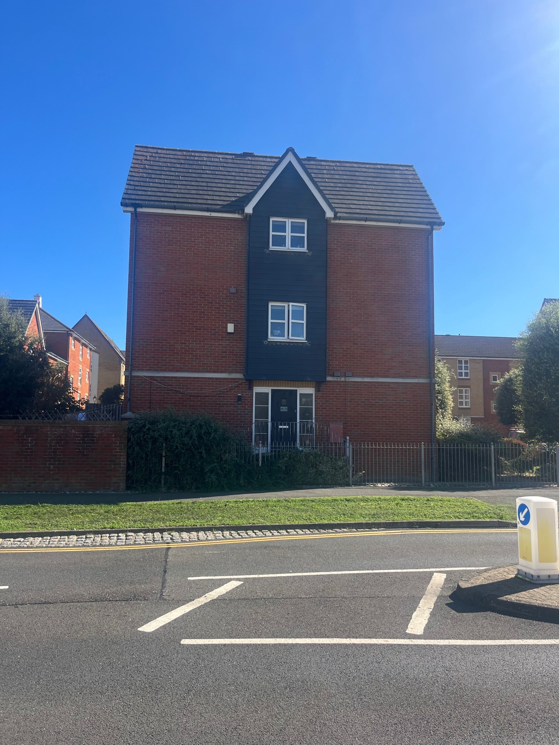 House Cemetery Road in Ipswich