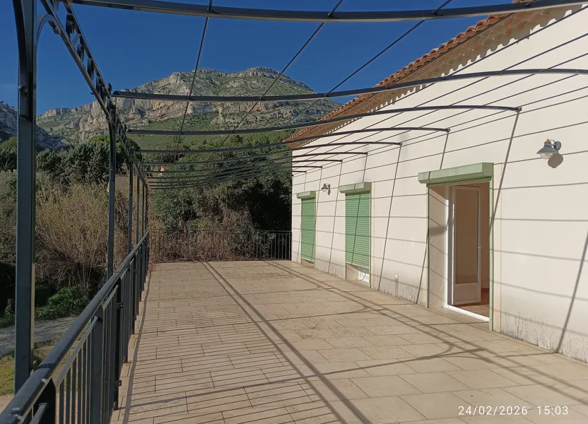 Maison Chemin des Esparets à Roquevaire