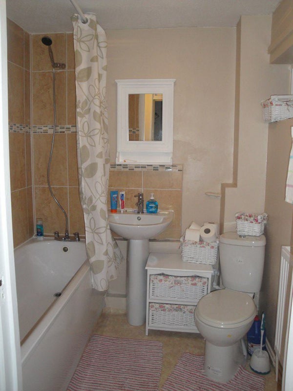 Room Rodel Court in Nottingham