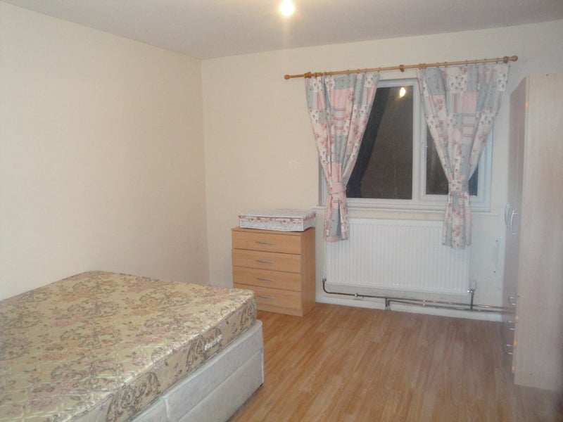 Room Rodel Court in Nottingham