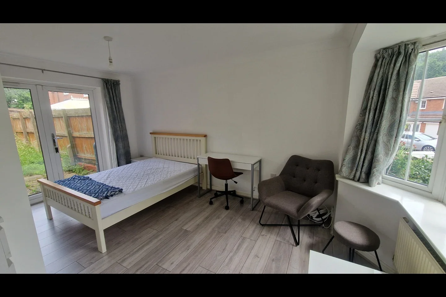 Room Riverslea Road in Coventry
