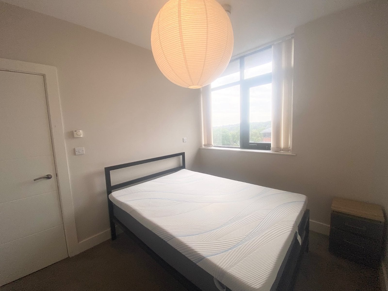 Flat Dawsons Square in Leeds