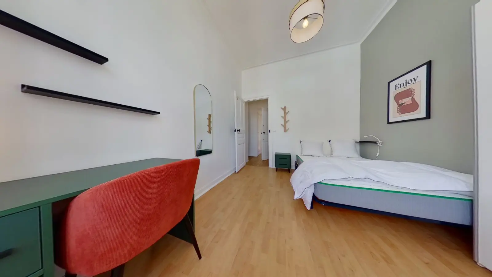 Flat Rue Ferréol Bolo in Nantes