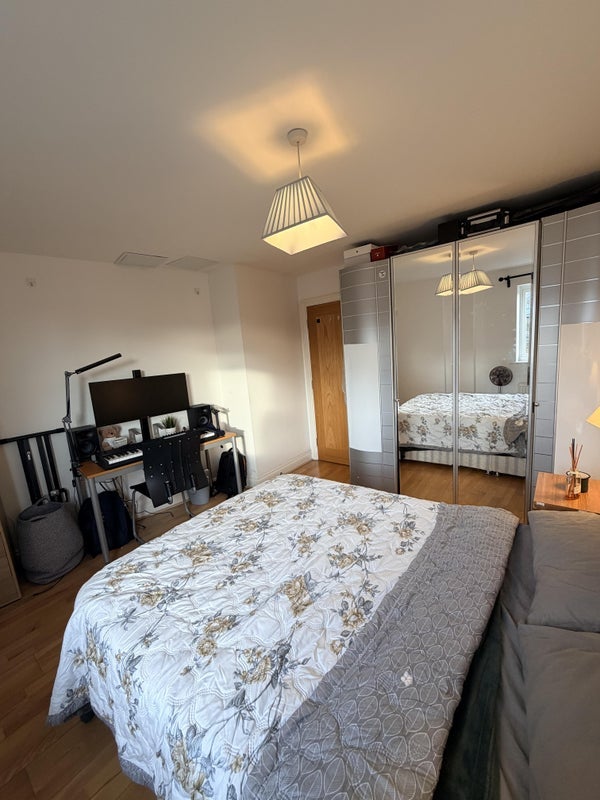 Flat Palgrave Gardens in City of Westminster
