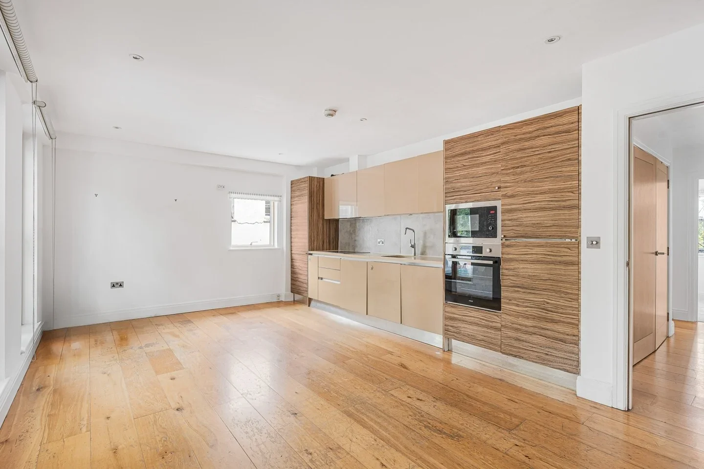 Flat Camden Square in Greater London