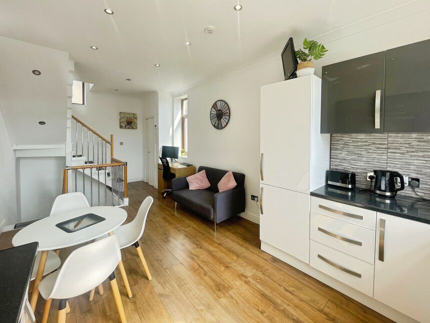 House Barking Road in Greater London