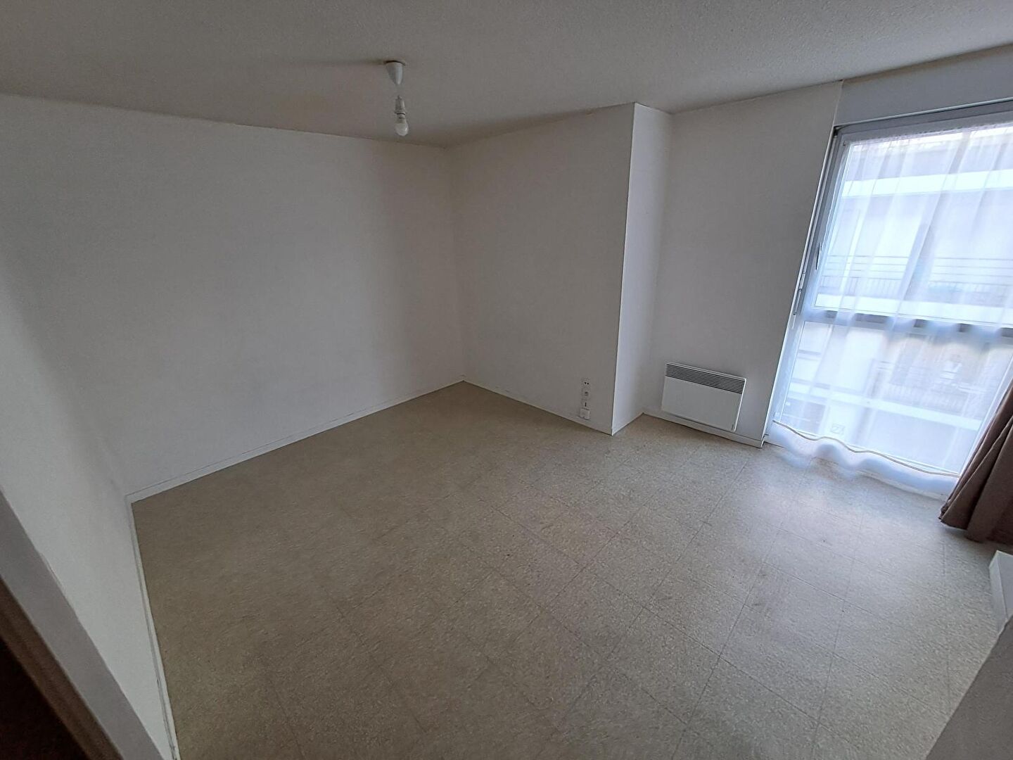 Flat Rue Gaston Turpin in Nantes