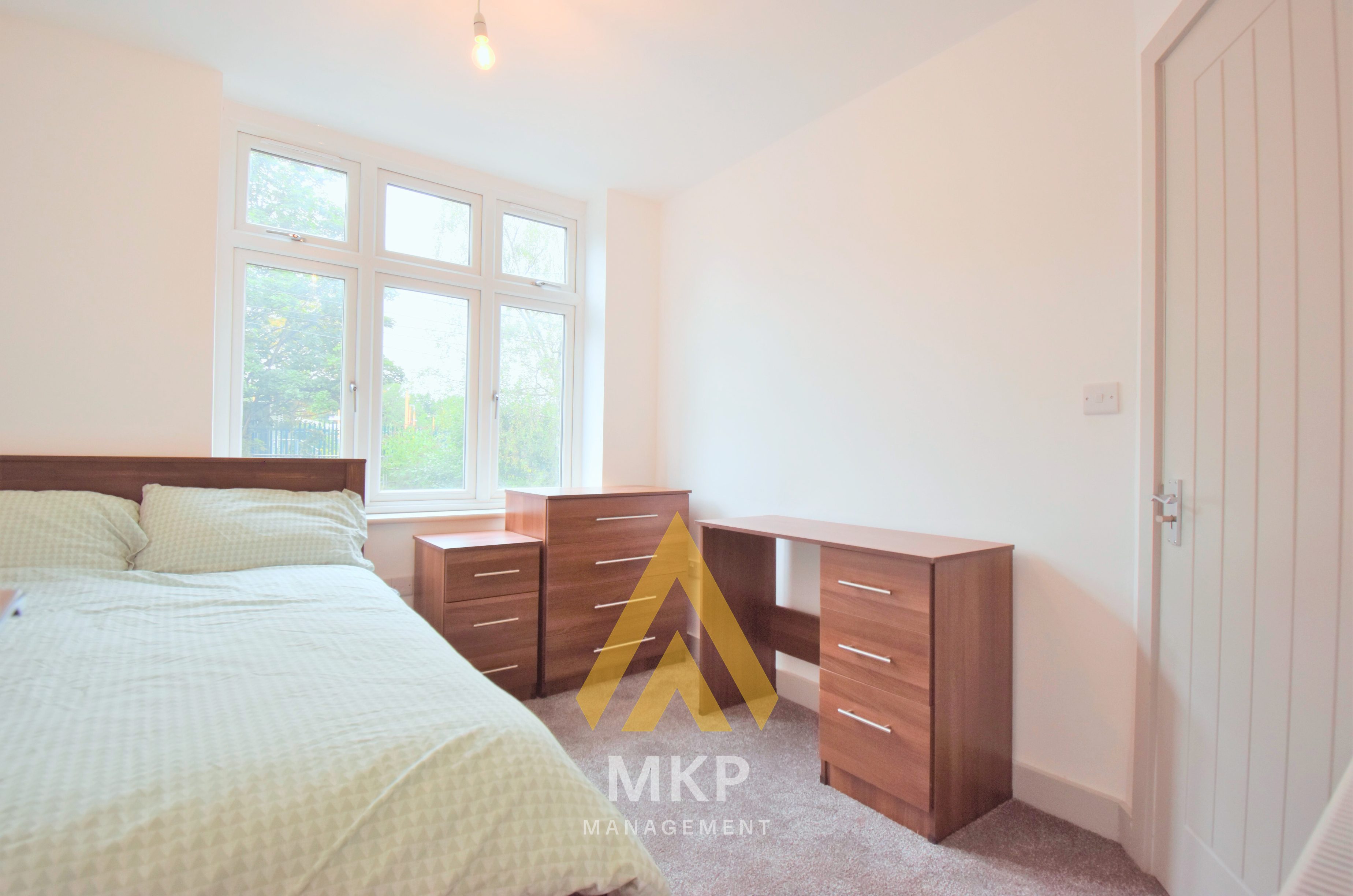 Flat Heeley Road in Birmingham