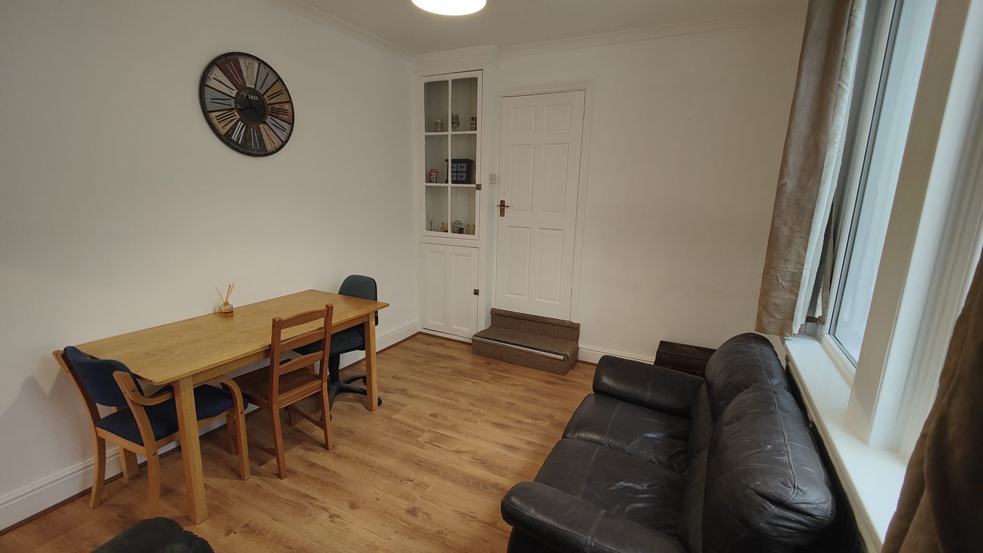 Room Flaxland Avenue in Cardiff