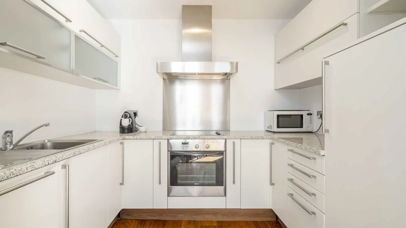 Flat Hertford Street in City of Westminster