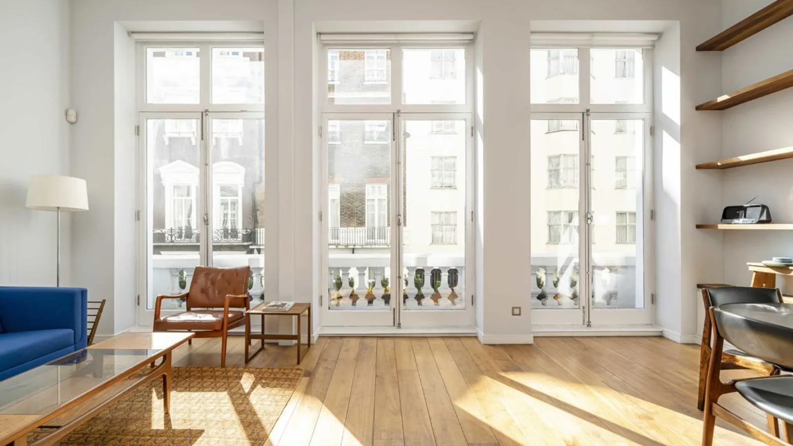 Flat Hertford Street in City of Westminster