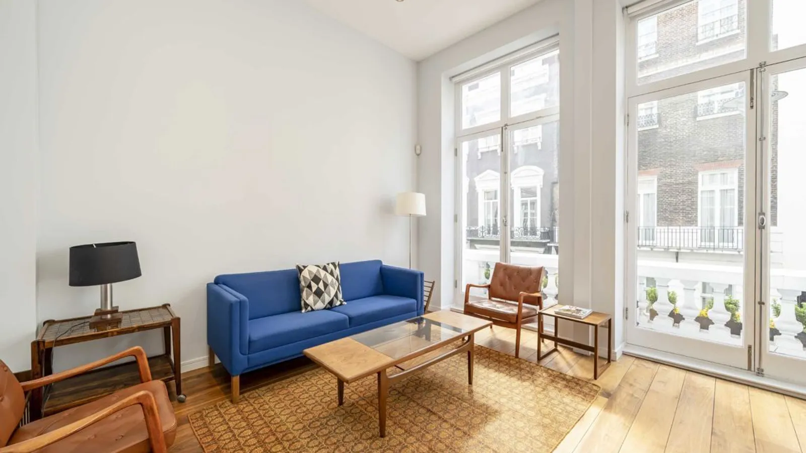 Flat Hertford Street in City of Westminster