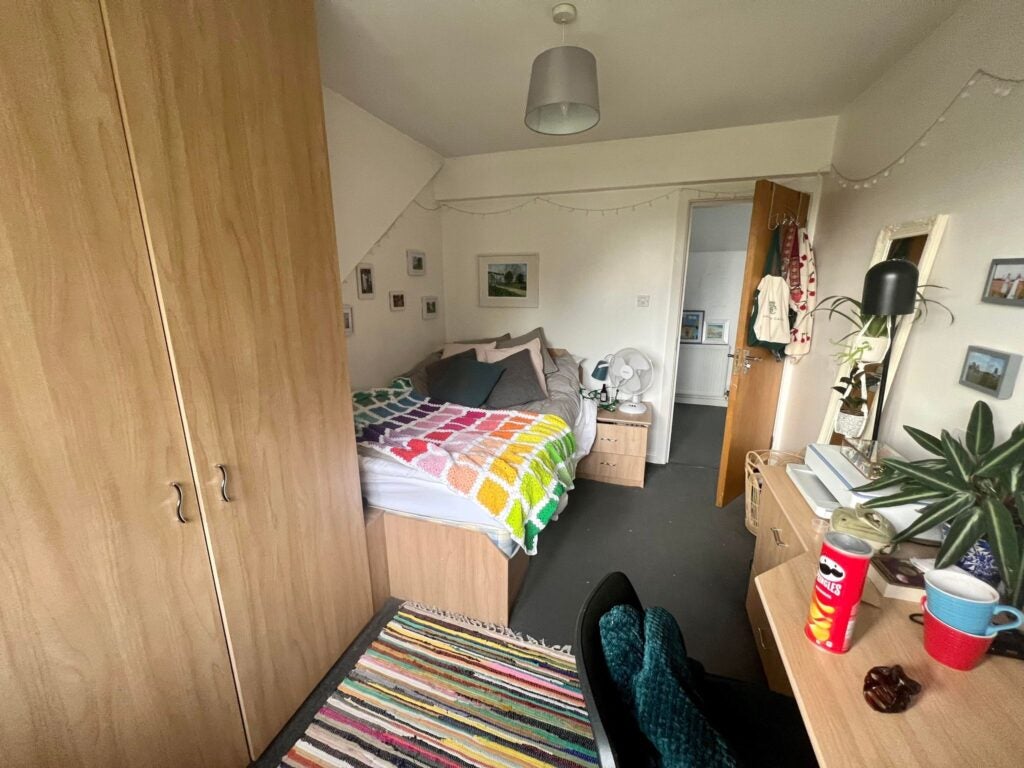 Flat Saint Anne's Road in Leeds