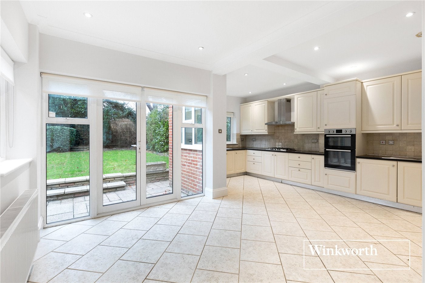 House Fairholme Gardens in Greater London