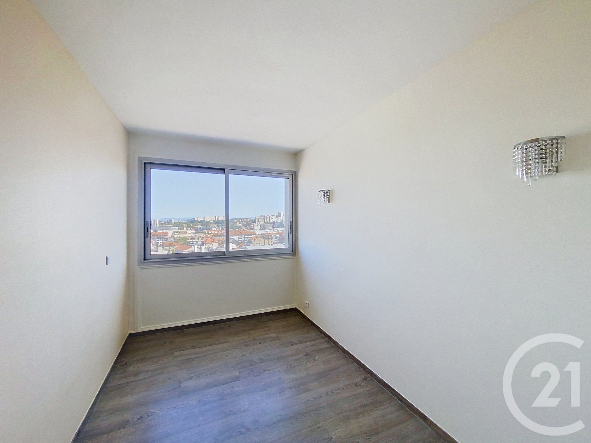 Appartement Place de Jaude à Clermont-Ferrand