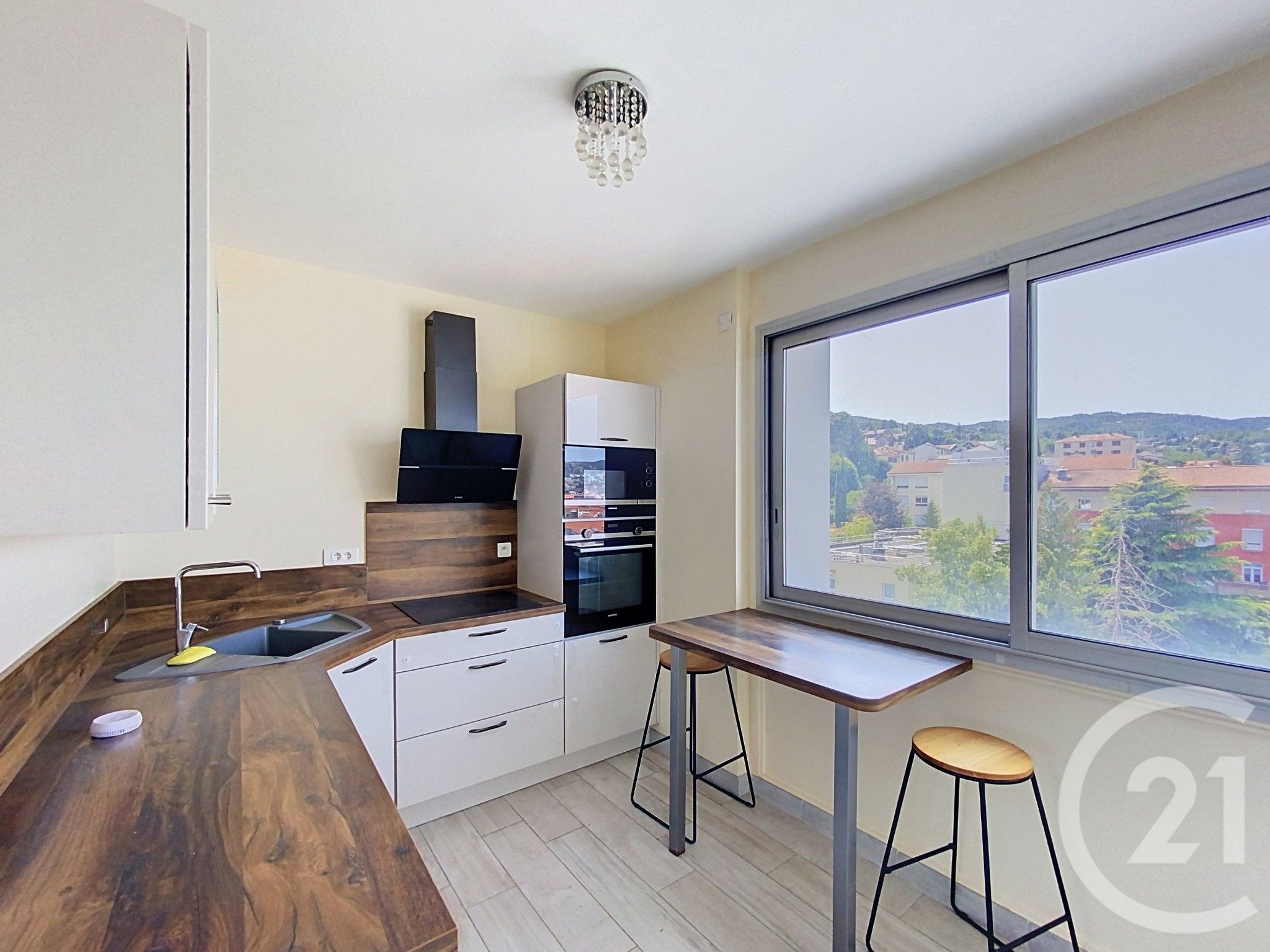 Appartement Place de Jaude à Clermont-Ferrand