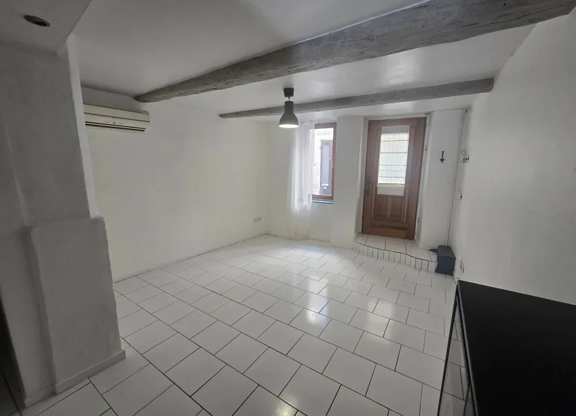 Maison Rue Coluche à Ouveillan