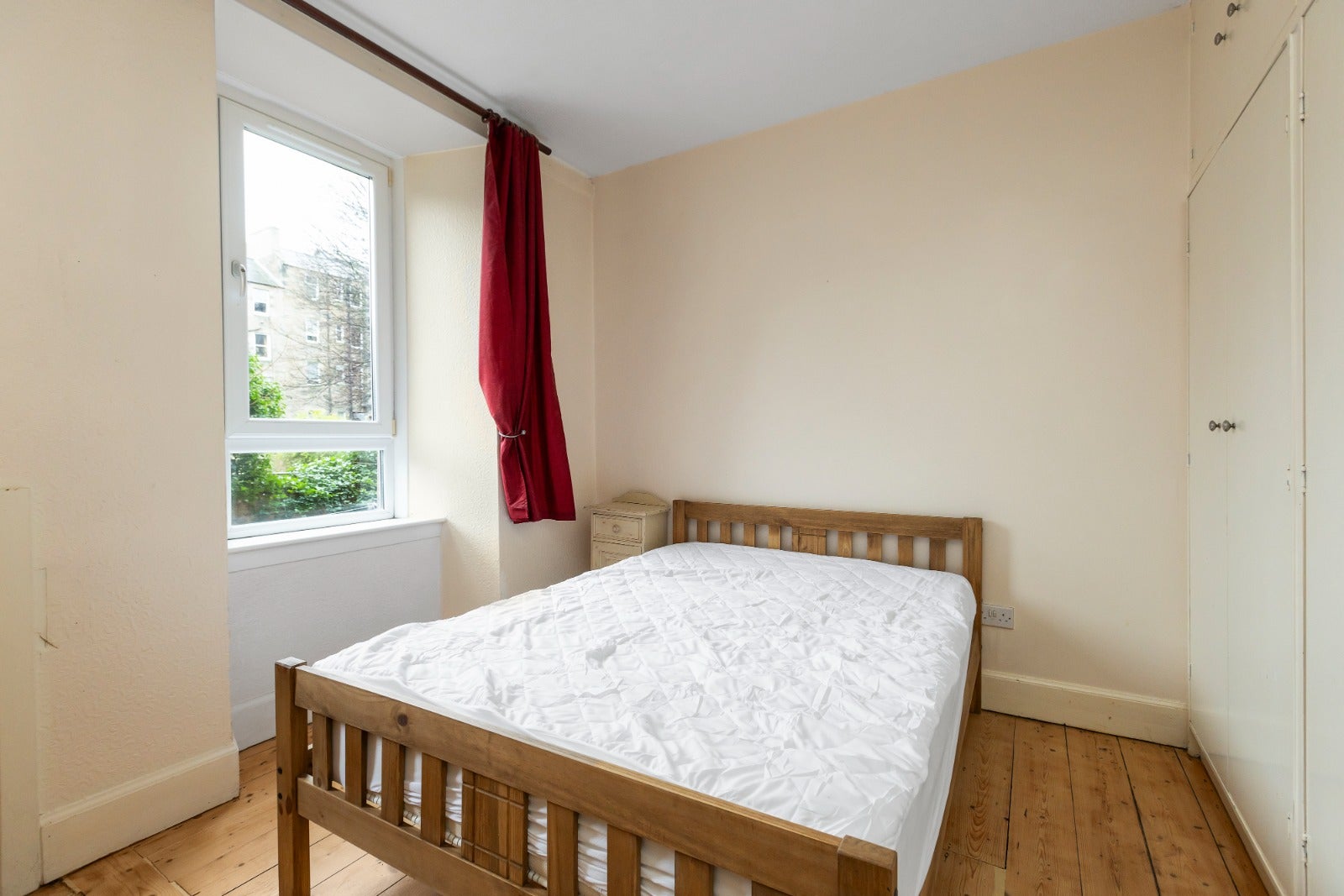 Flat Bothwell Street in City of Edinburgh