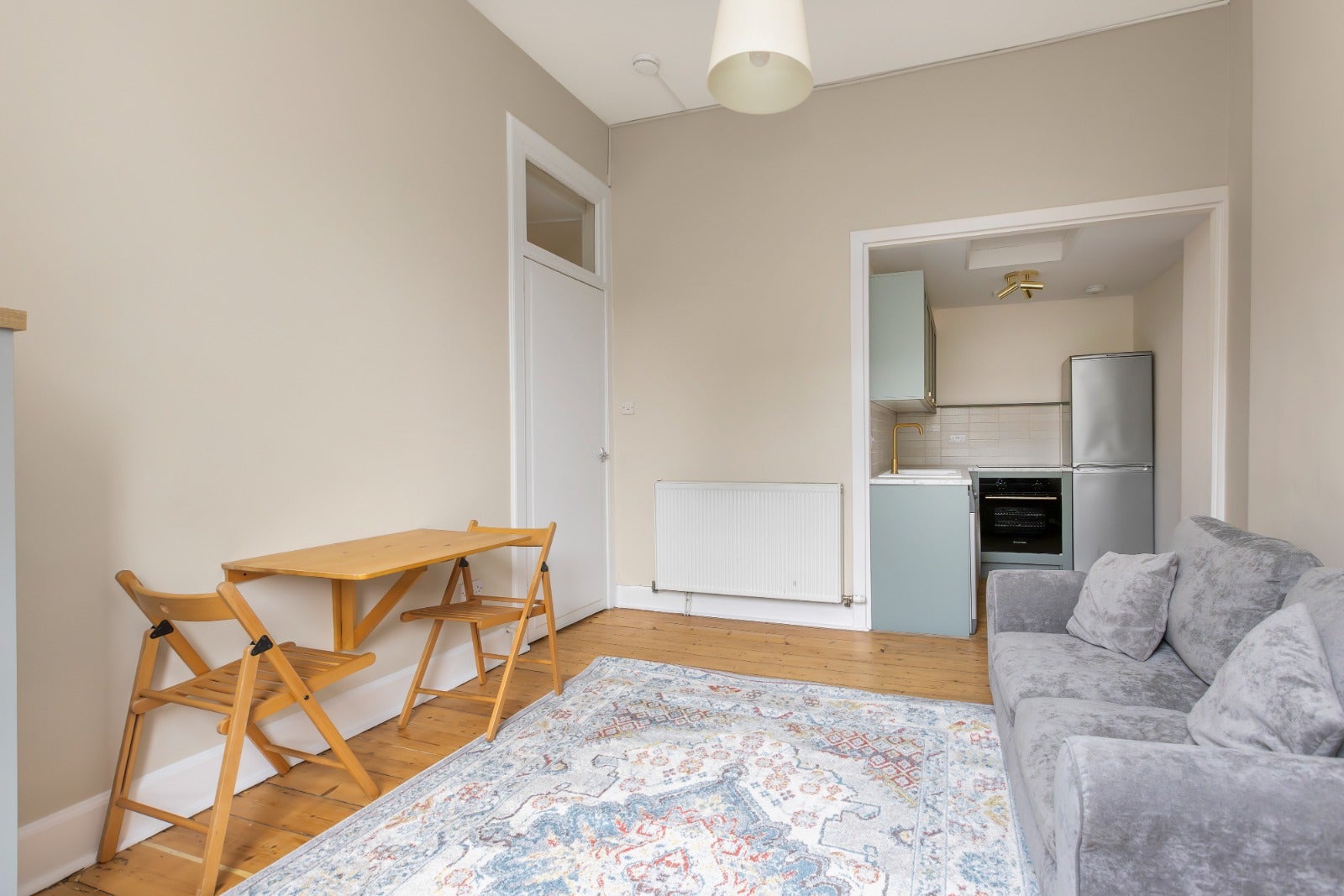 Flat Bothwell Street in City of Edinburgh