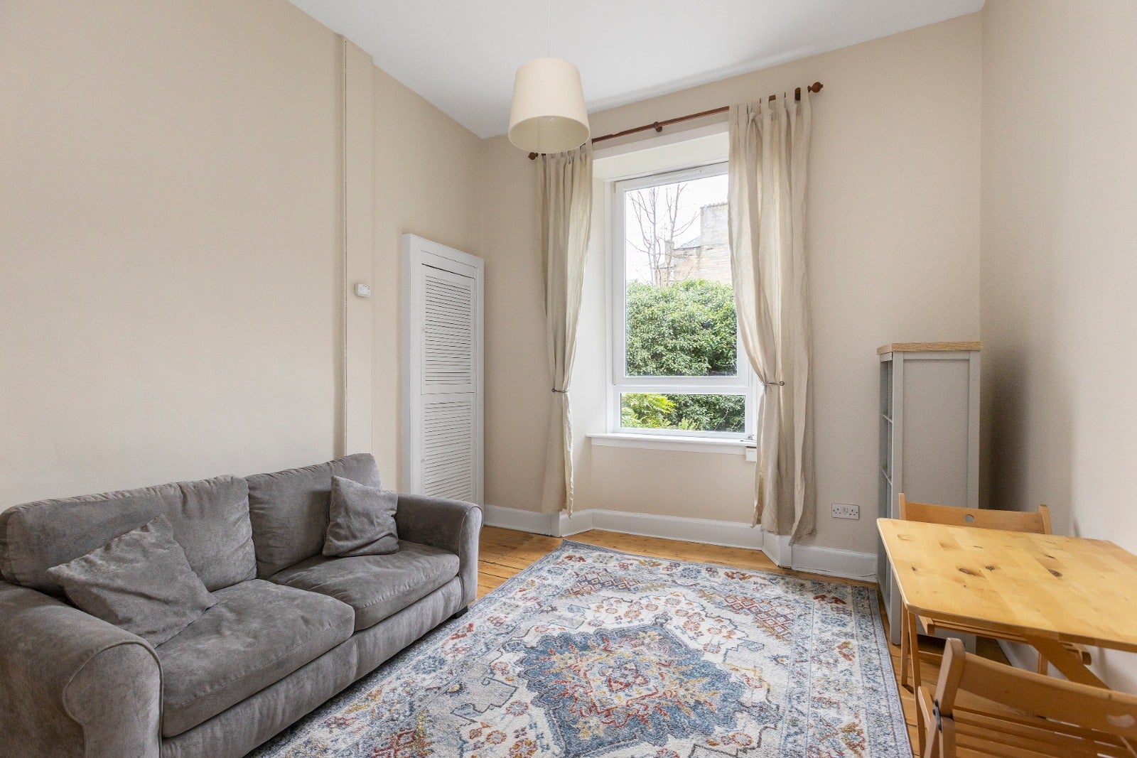 Flat Bothwell Street in City of Edinburgh